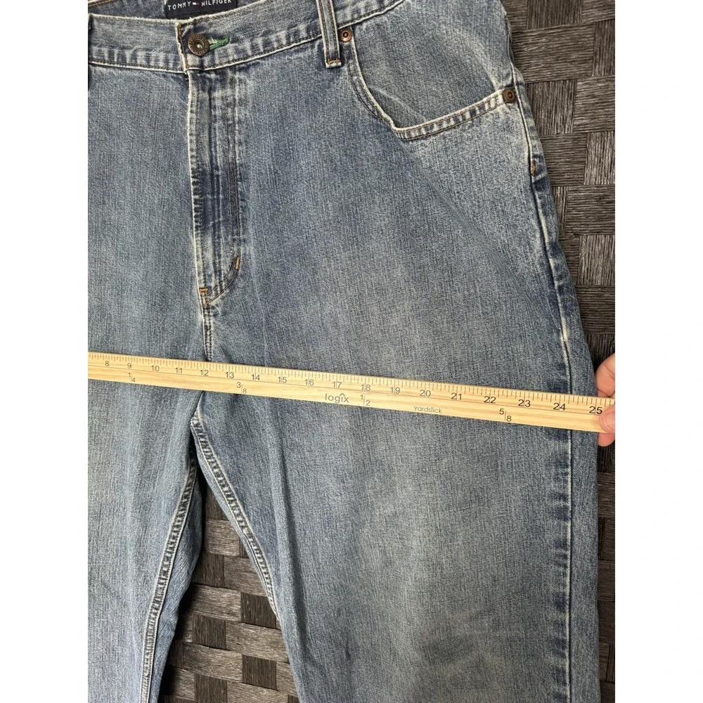 Tommy Hilfiger note there